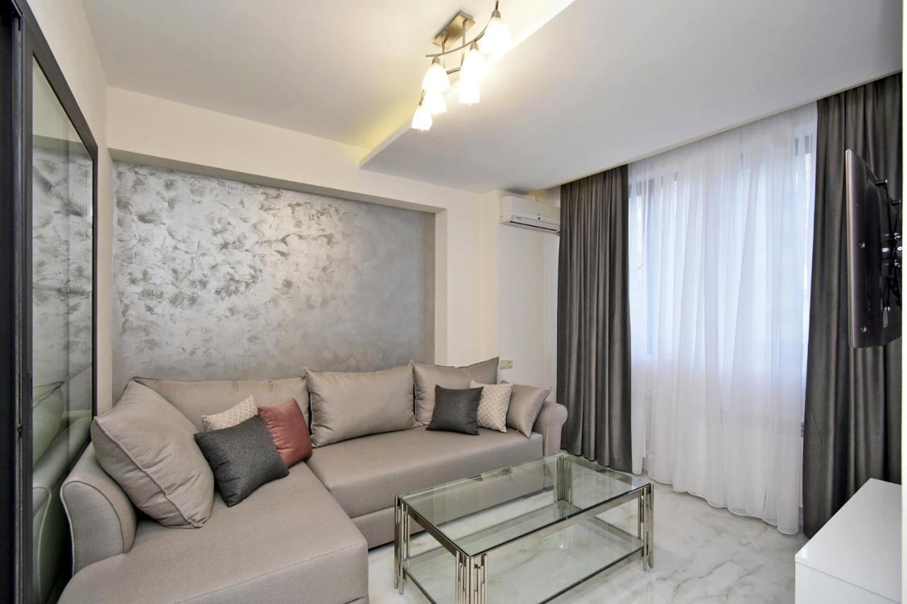 Apart House In Centr Koghbaci Strit Jerevan Buitenkant foto